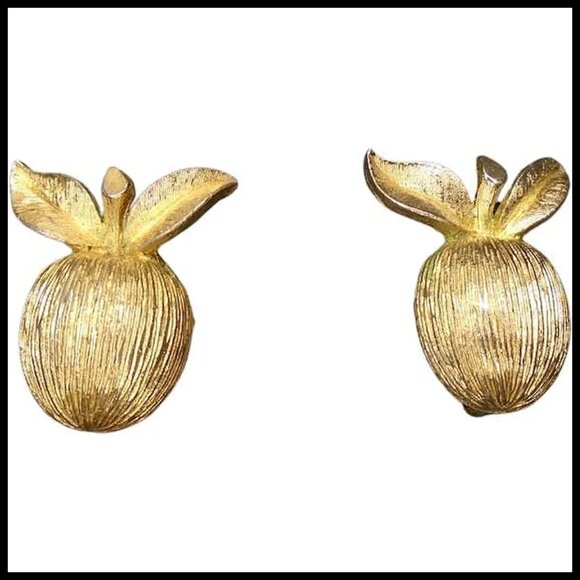 Vintage Sarah Coventry Apple Clip On Earrings, Retro Clipons - Picture 4 of 13